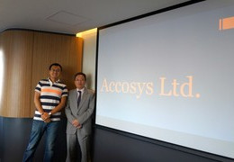 Accosys-Team – Professor Victor Li (right) and Dr Miles Wen